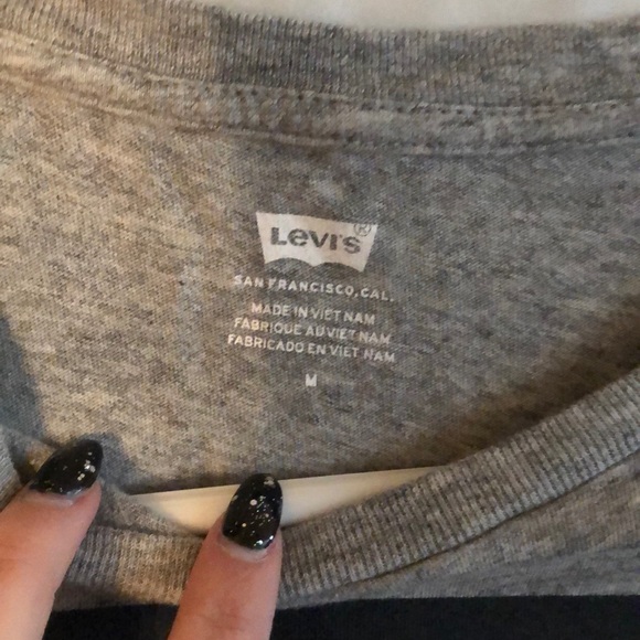 Levi’s t-shirt - Picture 2 of 2